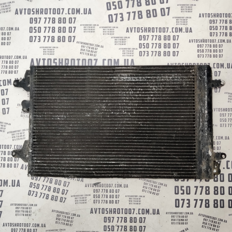 Радіатор кондиціонера Ford Galaxy 1 (95-06) OEM 7m3820411