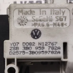 Замок бардачка Audi A6 C6 (04-11) 2.0 TDI OEM 3b0959782a фото 4
