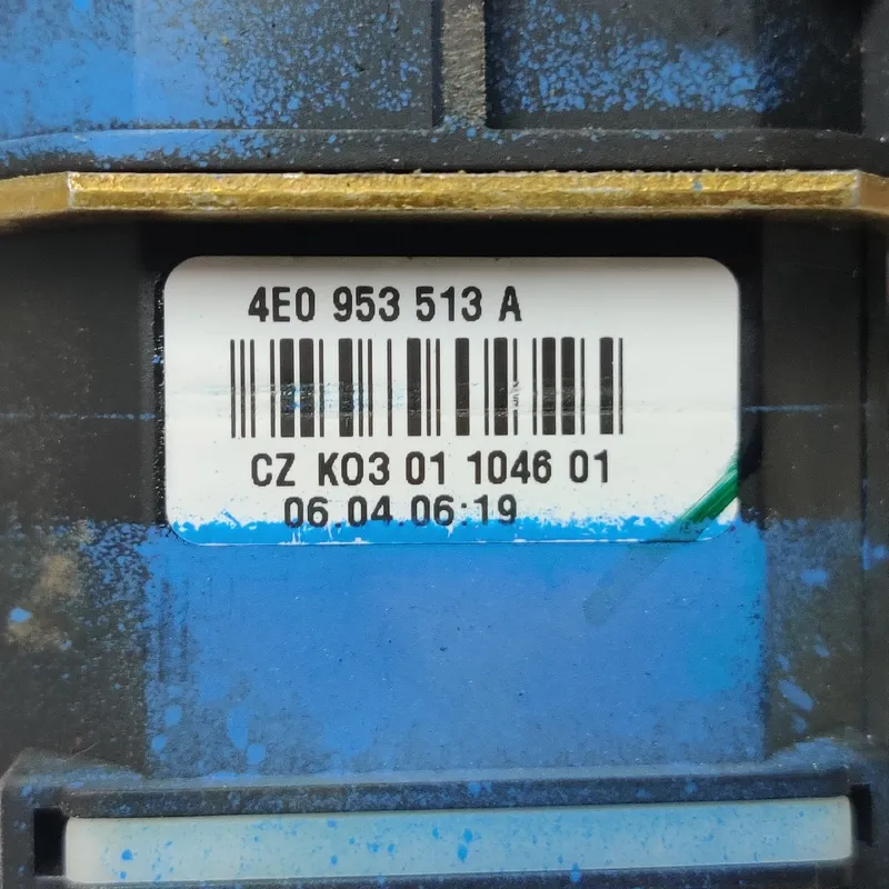 Перемикач Audi A6 C6 04-11 2.0 TDI лівий OEM 4E0953513A