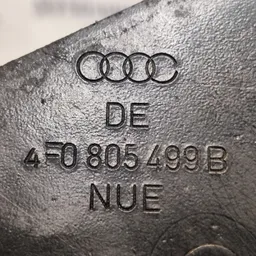 Кронштейн бампера Audi A6 C6 04-11 2.0 TDI лівий 4f0805499b фото 5