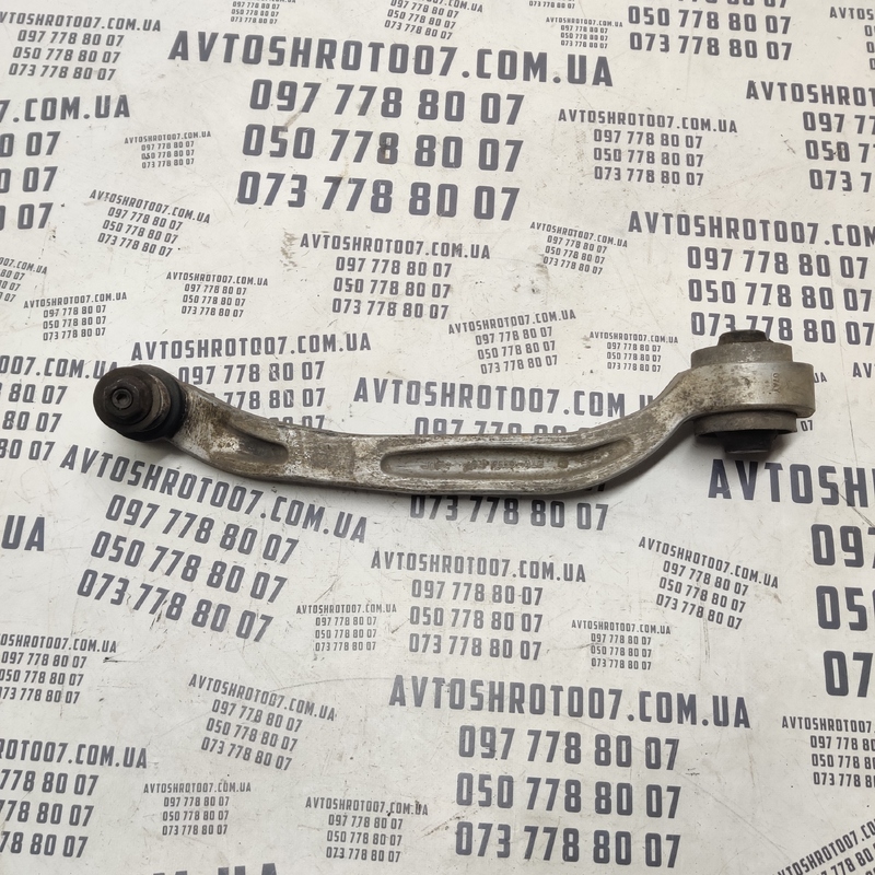 Ричаг Audi A6 C6 (04-11) 2.0 TDI пер прав ниж OEM 4F0505312M