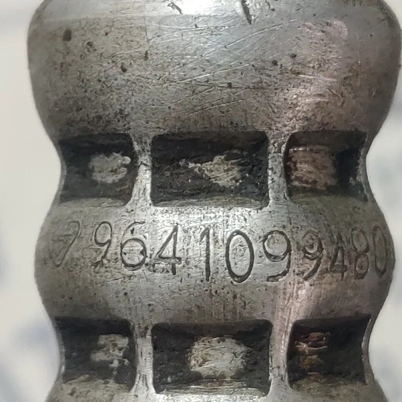 Трубка кондиціонера Peugeot Partner 96-08 1.4 OEM 964109948