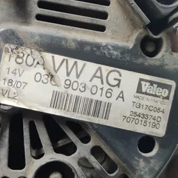 Генератор Audi A6 C6 (04-11) 2.0 TDI OEM 03c903016a фото 5