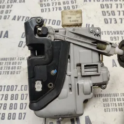 Замок дверей Audi A6 C6 (04-11) 2.0 TDI п.пр. OEM 4f2837016b фото 2