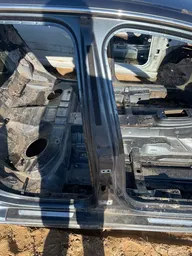 Стійка центральна Audi A6 C6 (04-11) 2.0 TDI права