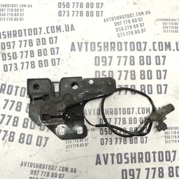 Замок капота Audi A6 C6 (04-11) 2.0 TDI