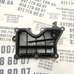 Кришка двигуна Kia Sorento 2 (09-14)