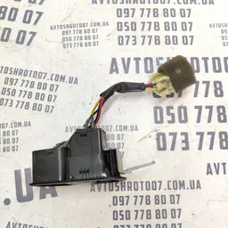 Кнопка бака Hyundai Sonata IV 98-05 2.0 ліва OEM 935553d010 фото 2