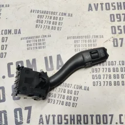 Перемикач Audi A6 C6 04-11 2.0 TDI правий OEM 4e0953503c