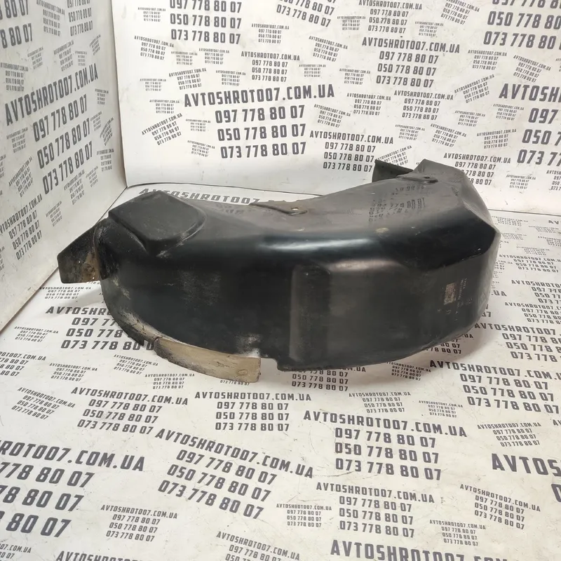 Підкрилок Peugeot Partner 96-08 1.4Б зад.прав. OEM 8A1961555