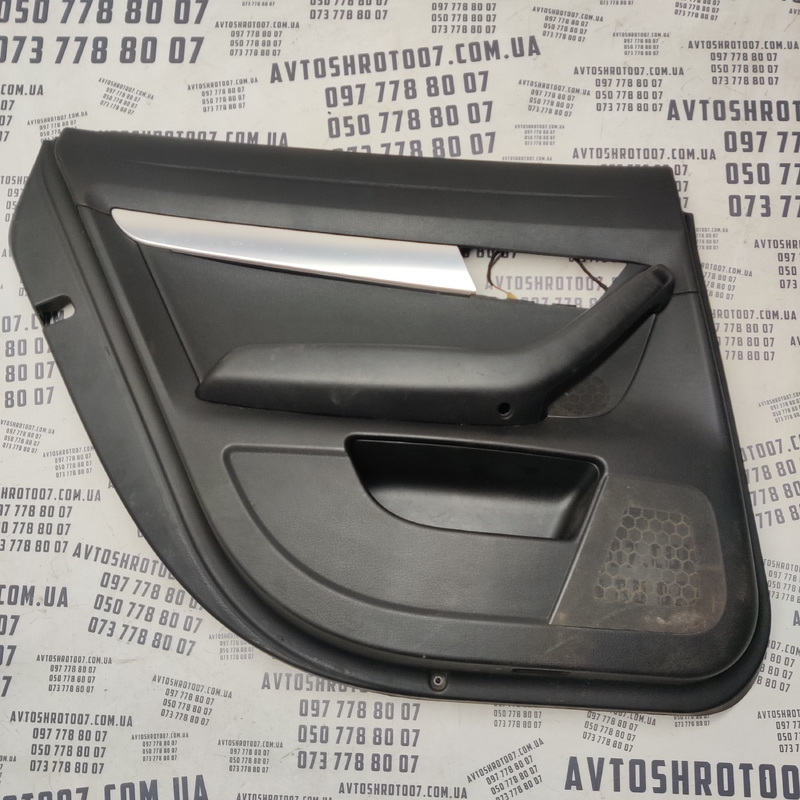 Карта дверна Audi A6 C6 (04-11) 2.0 TDI задня ліва 4f0867305