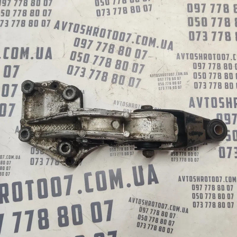Подушка двигуна Peugeot Partner 1 (96-08) 1.4 OEM 9637123180