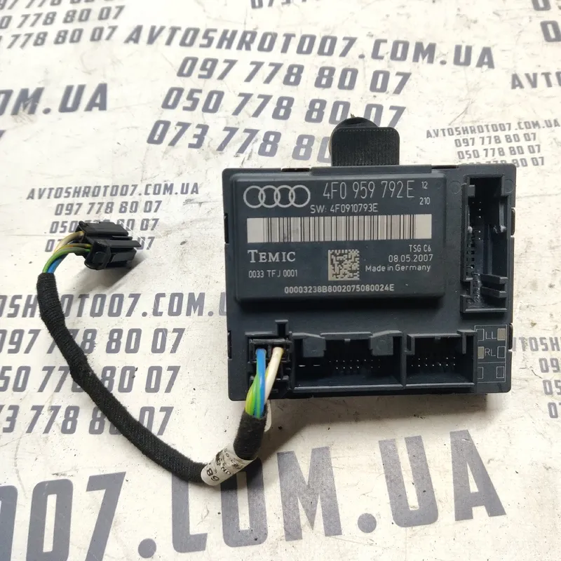 Блок комфорту Audi A6 C6 04-11 2.0 TDI лів. OEM 4F0959792E