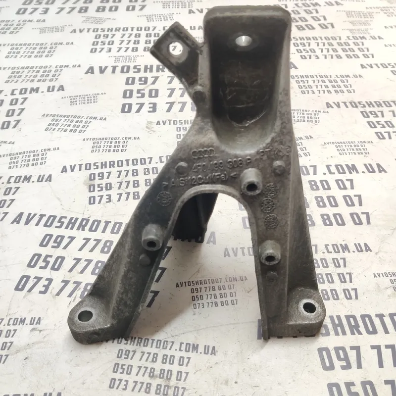 Кронштейн двигуна Audi A6 C6 04-11 2.0 TDI пр OEM 4f0199308p