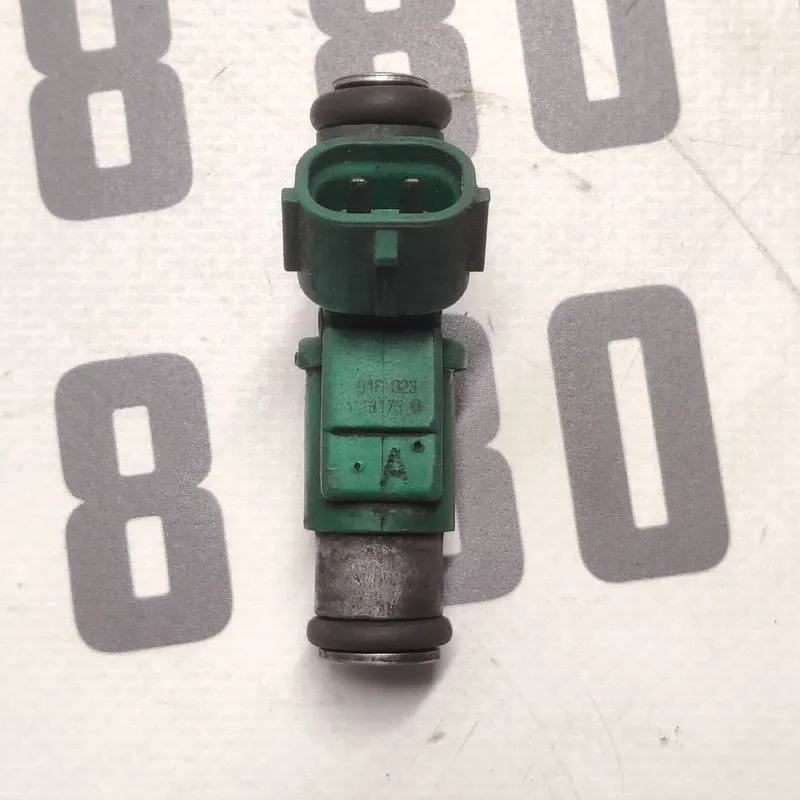 Форсунка Peugeot Partner 1 (96-08) 1.4 Бензин OEM H106007X4