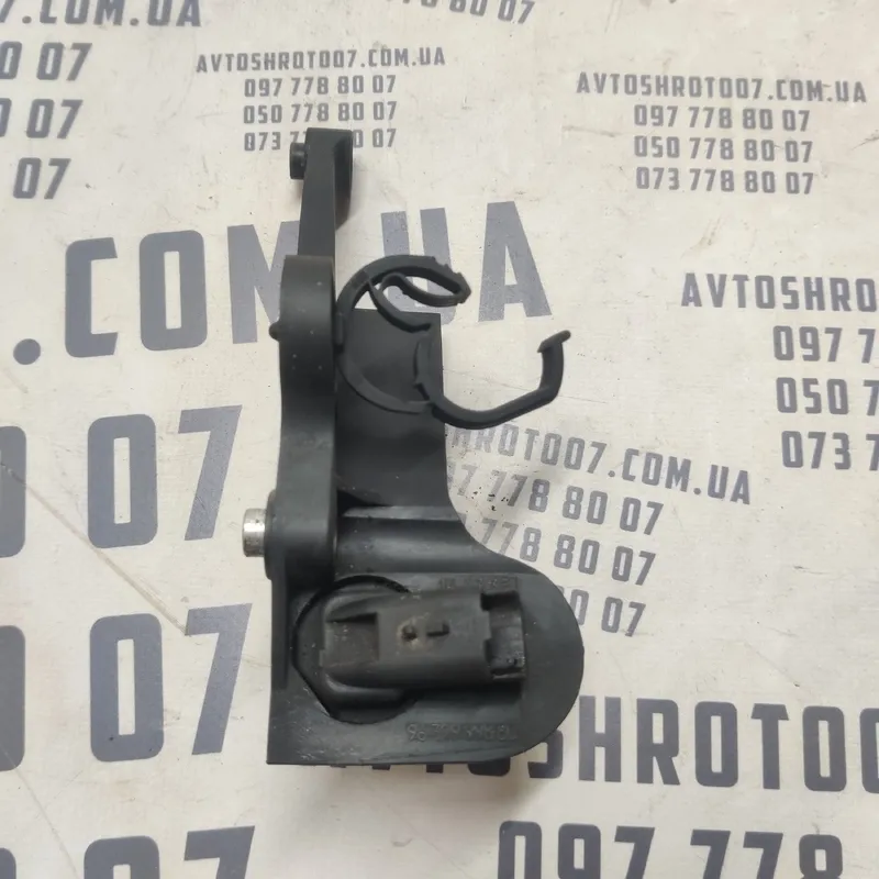 Датчик коленвалу Peugeot Partner (96-08) 1.4 OEM 9639999880