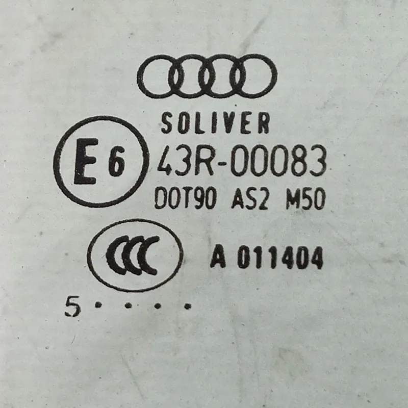 Скло Audi A6 C6 (04-11) 2.0 TDI переднє праве OEM 43R00083