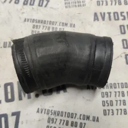 Патрубок інтеркулера VW Passat B8 USA (15-22) OEM 5C0145792D
