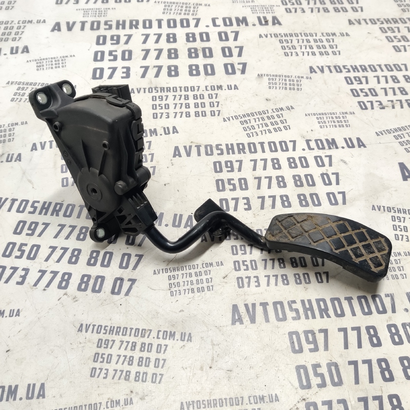Педаль газу Audi A6 C6 (04-11) 2.0 TDI OEM 4f2721523