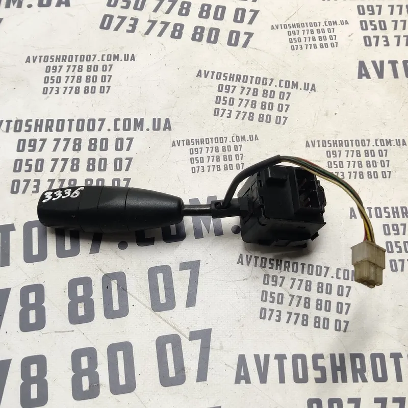 Перемикач підрульовий лівий Daewoo Lanos OEM 96242526