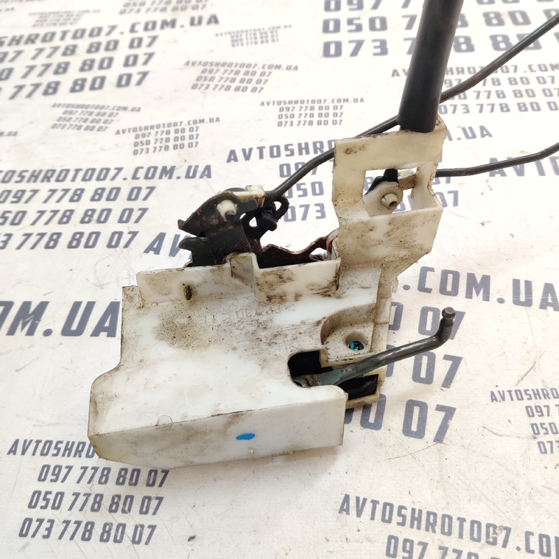 Замок дверей Hyundai Sonata IV (98-05) 2.0 G4JP Бензин фото 2