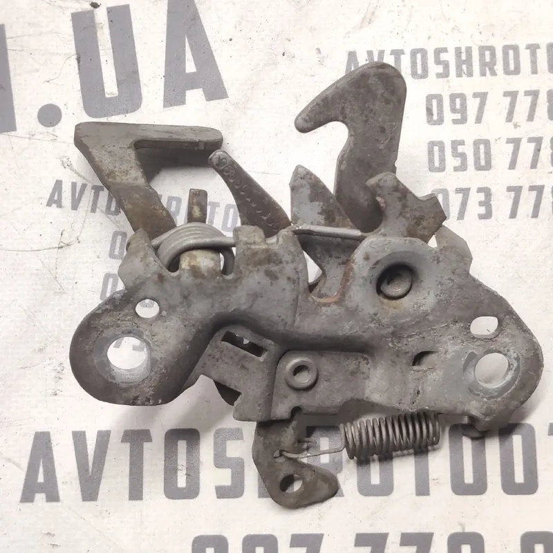 Замок капота Peugeot Partner 1 96-08 1.4 Бенз 964400654B001