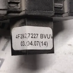 Кнопка бардачка Audi A6 C6 (04-11) 2.0 TDI OEM 4F2927227 фото 4
