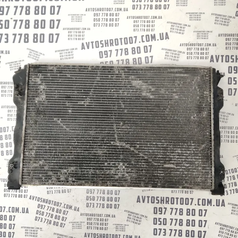 Радіатор охолодження Audi A6 C6 04-11 2.0 TDI OEM 4f01212510