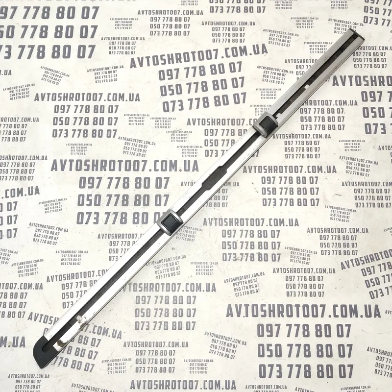 Рельса Audi A6 C6 (04-11) 2.0 TDI ліва задня OEM 4F9863555A