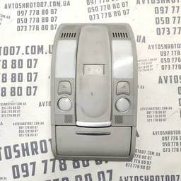 Плафон Audi A6 C6 (04-11) 2.0 TDI передній OEM 4F0951177