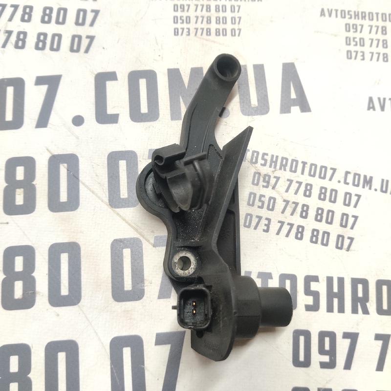 Датчик коленвалу Peugeot Partner (96-08) 1.4 OEM 9639999880