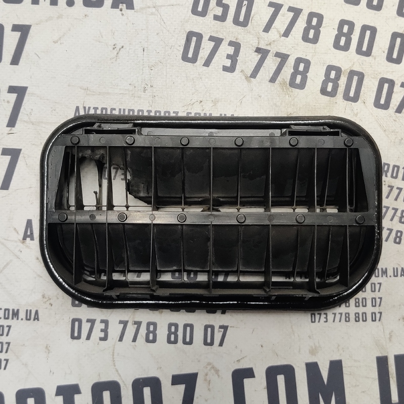 Дефлектор Audi Q7 (05-15) 3.6 Бенз Задня права OEM 4A0819181 фото 2