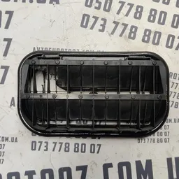 Дефлектор Audi Q7 (05-15) 3.6 Бенз Задня права OEM 4A0819181 фото 2