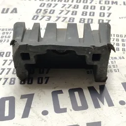 Піддомкратник Audi Q7 4L (05-15) 3.6B зад.ниж. OEM 1L0804123 фото 2