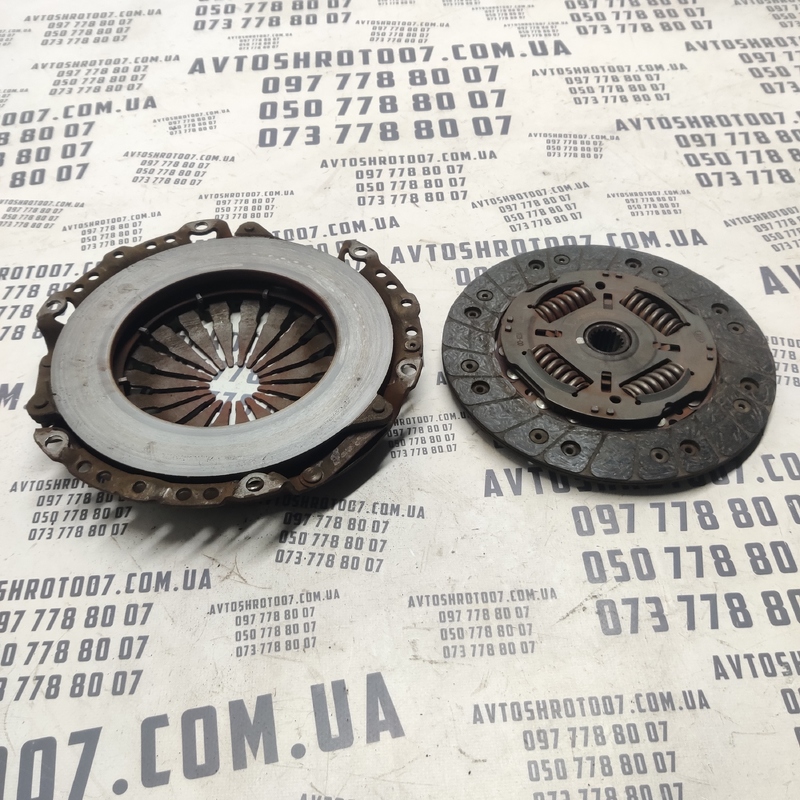 Комплект зчеплення Peugeot Partner 1 96-08 1.4 OEM 320034510 фото 2