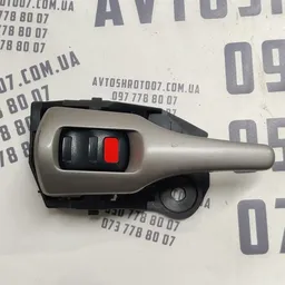 Ручка внутр. Toyota Corolla (06-13) 1.6 бензин передня ліва