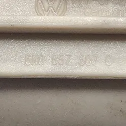 Ручка внутрішня VW Bora (98-05) 1.9 TDI задня OEM 6n0857607g фото 3