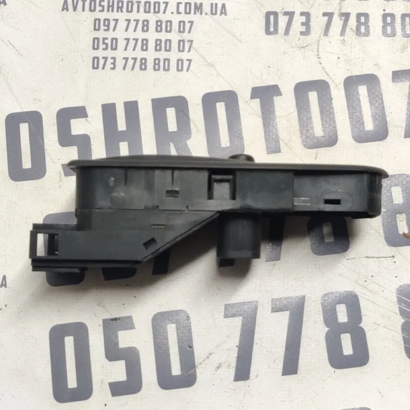Блок склопідйомників ВАЗ Kalina 04-13 1.4 OEM 1118370981010