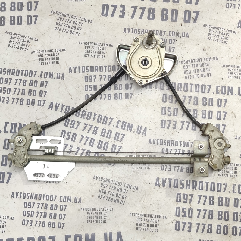 Склопідіймач Kalina 04-13 1.4 задній лівий OEM 11186204011
