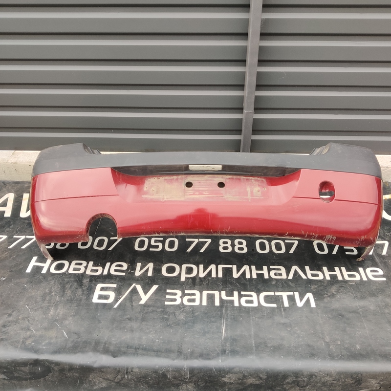 Бампер Dacia Logan (04-12) 1.6 Бензин задній OEM 8200210902
