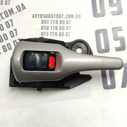 Ручка внутр. Toyota Corolla (06-13) 1.6 Бензин передня права