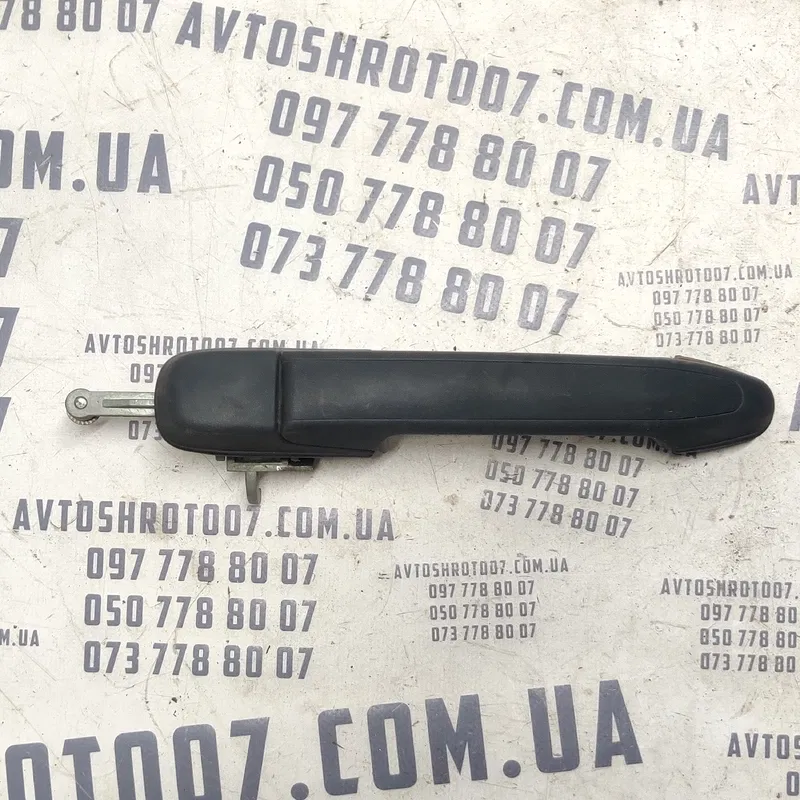 Ручка ВАЗ Kalina (04-13) 1.4 бенз задня ліва OEM 11186205151