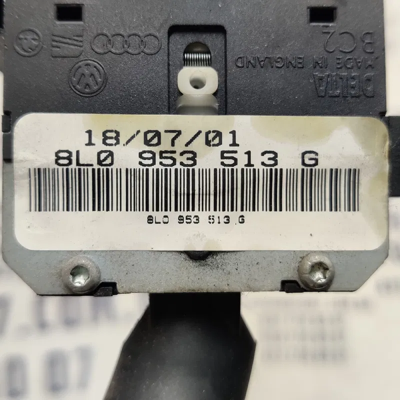 Перемикач підрульовий лів VW Bora (98-05) 1.9 TDI 8L0953513G