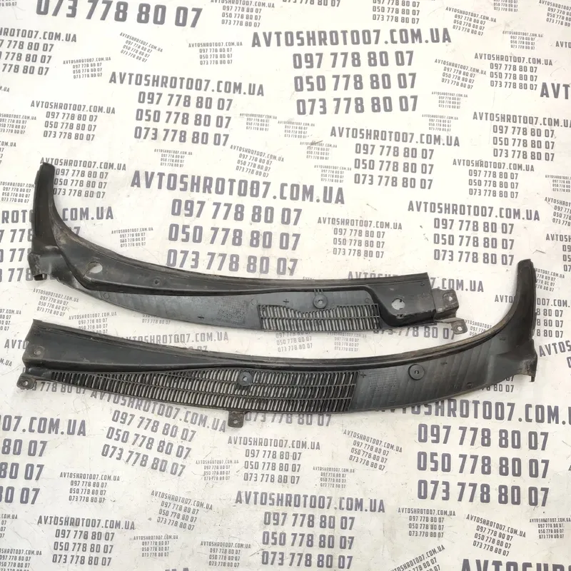 Жабо ВАЗ Kalina 11194 (04-13) 1.4 Бензин OEM 11188212734