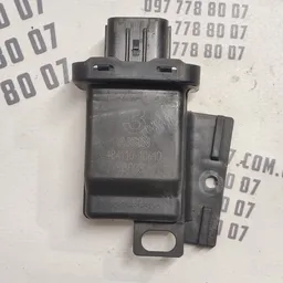 Датчик дверей Toyota Corolla 06-13 1.6 Пд.Пр. OEM 8999130040