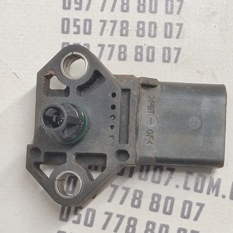 Датчик тиску Volkswagen Bora (98-05) 1.9 TDI OEM 038906051C
