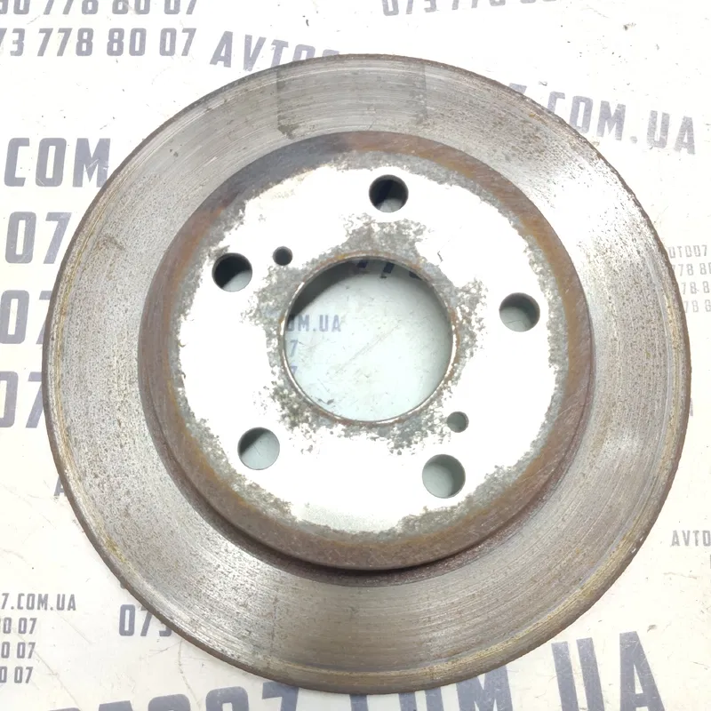 Гальмівний диск Toyota Corolla (06-13) 1.6 Бензин задній
