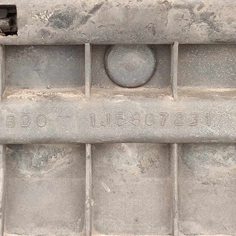 Бампер VW Bora (98-05) 1.9 TDI передній OEM 1J5807231