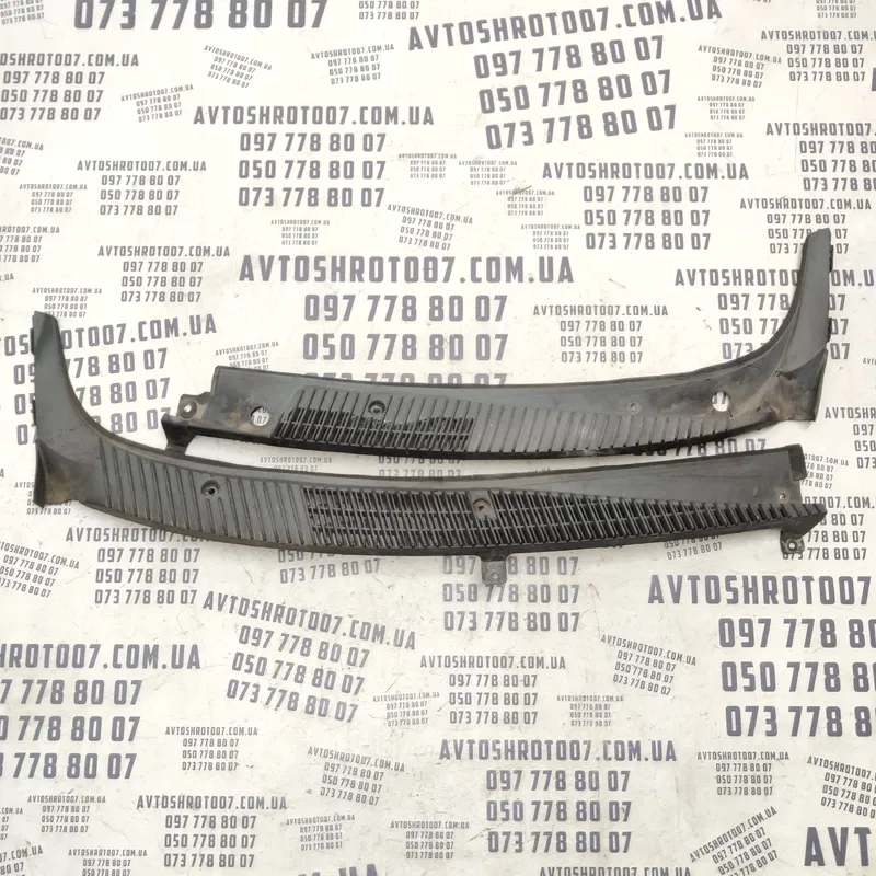 Жабо ВАЗ Kalina 11194 (04-13) 1.4 Бензин OEM 11188212734