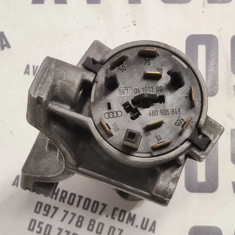 Замок запалювання Volkswagen Bora (98-05) 1.9 TDI 4B0905851C